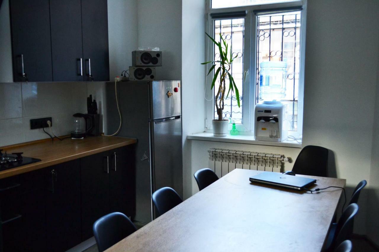 21/9 Baker Street Hostel Lviv Luaran gambar